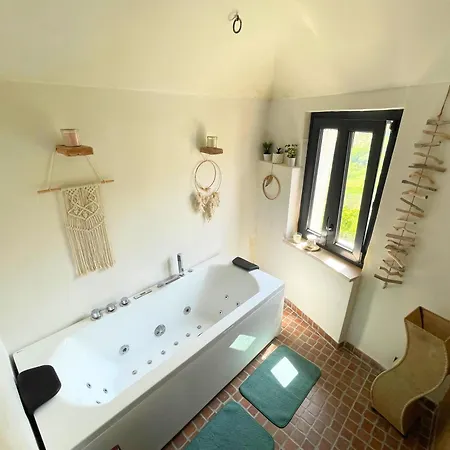 Apartment Romantic Getaway - Babsuites