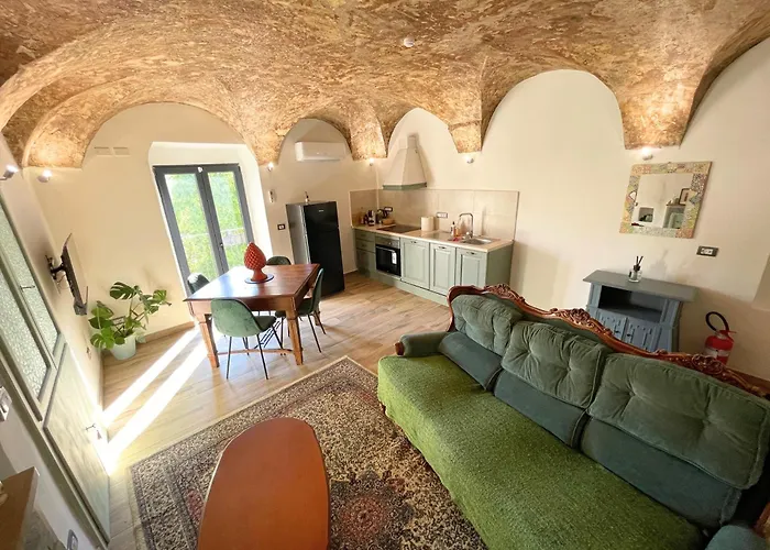 Romantic Getaway - Babsuites Dogliola